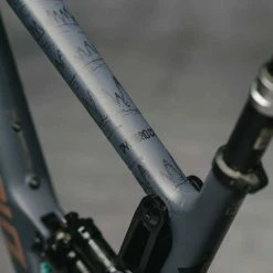 Dyedbro EWS Mountains Kit De Protection Du Cadre -Bike Sale Soldes DYEDBRO EWS Mountains Rahmenschutz Kit DBF11231 2