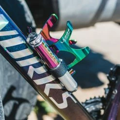 Lezyne Porte-bidon CNC Cage AL -Bike Sale Soldes RX7 9396 5 1500 1800x1800