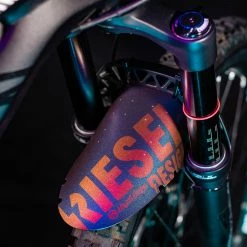 Rie:sel Design Schlamm:PE édition Spéciale Flipflop Mudguard -Bike Sale Soldes schlamm pe flipflop violet green 17908 fe s059