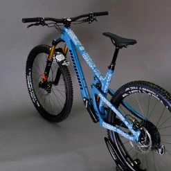 Unleazhed Unscratch Frame Film De Protection Pour Cadre - Bine Herzog White Glossy -Bike Sale Soldes unleazhed 20118048 Unscratch Frame Rahmenschutzfolie Bine Herzog White Glossy 6